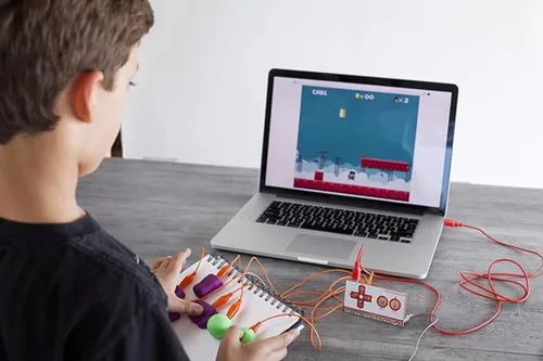 Miniatura 8 de Kit STEM Makey Makey de Joylabz, Kits Científicos Educativos, Miles de Actividades de Ingeniería y Programación de Computadoras, Diversión Práctica