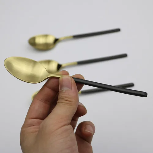Miniatura 5 de 4 cucharaditas de acero inoxidable 18/10, mango negro mate dorado