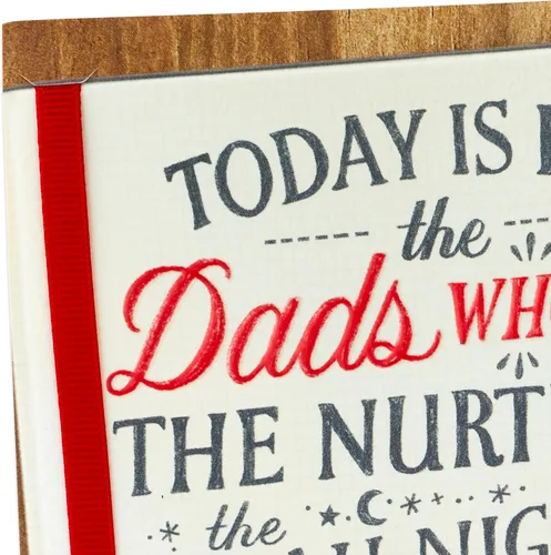 Miniatura 4 de Hallmark - Tarjeta de Día del Padre (Dads Who Do) (599FFW3012)