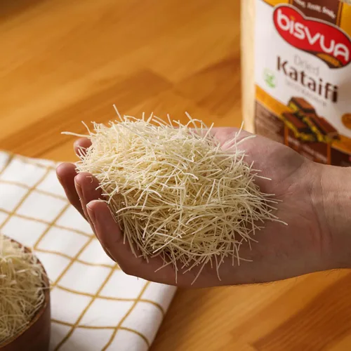 Miniatura 4 de BISVUA Kataifi seco a granel de alta calidad (11 libras) – Masa de fillo triturada seca dorada para cocina comercial, barras de chocolate Dubai