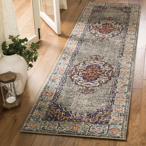 SAFAVIEH Colección Monaco - Alfombra para pasillo, 2.2 x 8 pies, color violeta y azul claro, diseño bohemio chic de medallón envejecido, no