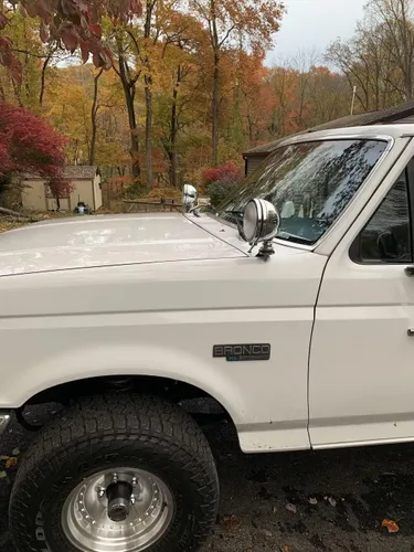Miniatura 4 de Rago Fabrication Soportes de luz de zanja para Ford Bronco 1992-1996 de 5ª generación Par lateral del conductor y del pasajero Instalación