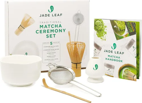 Jade Leaf Matcha - Juego completo de batidor de matcha - El juego de regalo ceremonial incluye: batidor y cuchara de bambú, tamiz de acero
