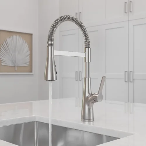 Miniatura 3 de Pfister Neera - Grifo de cocina de estilo comercial con rociador desplegable de una sola manija, acabado dorado cepillado de arco alto, 3 ajustes