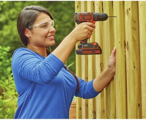 Miniatura 4 de BLACK+DECKER Kit de taladro/destornillador inalámbrico de 20 V MAX con batería, cargador y broca de doble extremo (BDCDD120C)