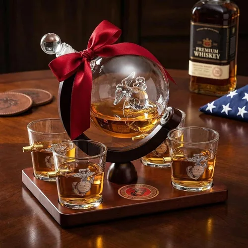 Miniatura 6 de U.S. Marine Globe - Juego de decantador de whisky con 4 vasos de licor, juego de regalo USMC con base de madera de caoba y emblema, regalos USMC