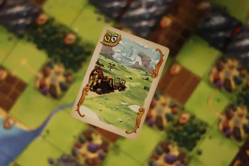 Miniatura 7 de IELLO: Bunny Kingdom, juego de mesa de estrategia, expande tu feudo con solo una liebre, tiempo de juego de 45 minutos, 2 a 4 jugadores, para edades