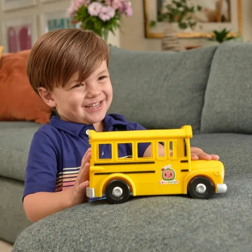 Miniatura 7 de CoComelon Autobús escolar amarillo musical oficial, reproduce clips de "Wheels on The Bus", con figura JJ extraíble, juguetes de personajes
