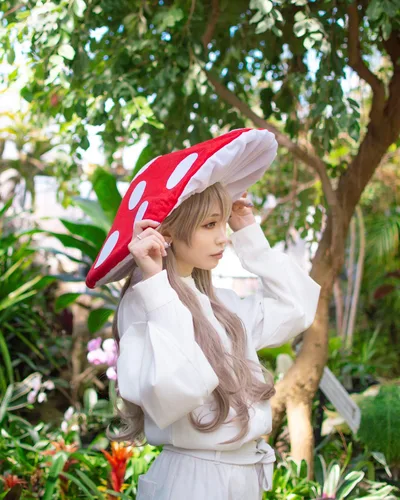 Miniatura 5 de Sombrero de hongo original para disfraz de cosplay, gorra roja con puntos blancos, de gran tamaño y mantiene