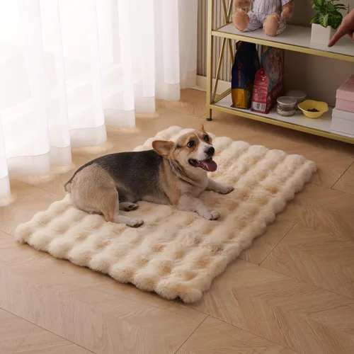 Miniatura 10 de SHENGOCASE Paquete de 2 cojines de repuesto de 18" x 18" de piel sintética de conejo para caseta de gato. Almohadilla de cojín de cama para gato