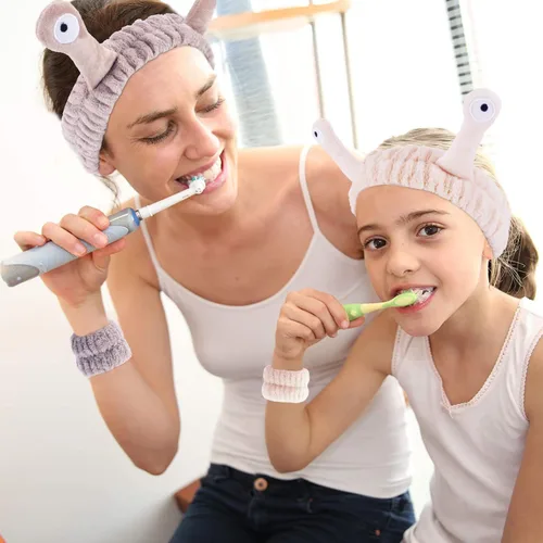 Miniatura 3 de Atoden Snail Spa Set – Pulsera y diadema para lavado facial, bonito diseño de animales para mujeres y niñas, beige, caqui, marrón