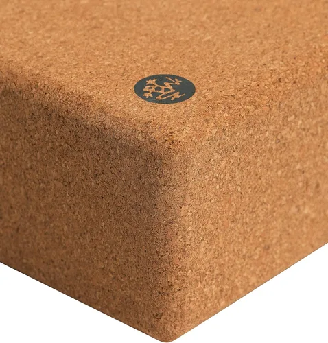 Miniatura 2 de Manduka Bloque de yoga – Bloque de corcho de grano fino, equipo de yoga, accesorio de gimnasio en casa, herramienta de pilates, ligero para viajes
