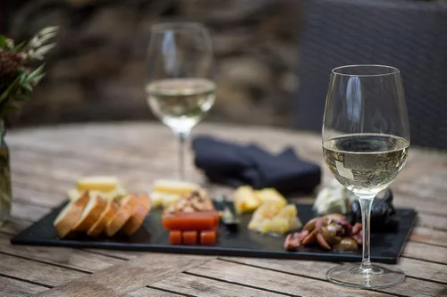 Miniatura 5 de Luigi Bormioli Palace - Copas de vino blanco de 11 oz (juego de 6), transparente