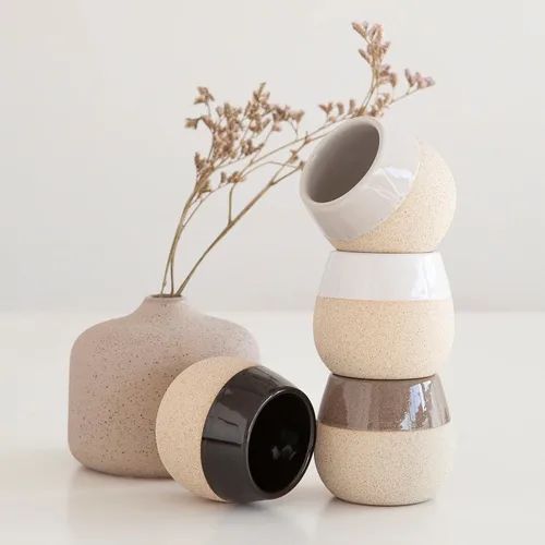 Miniatura 5 de Juego de 4 tazas de café espresso de cerámica, capacidad de 4.5 onzas, tazas de café pequeñas y modernas, aptas para lavavajillas, tazas de café