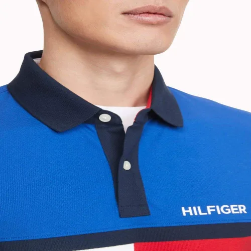 Miniatura 10 de Tommy Hilfiger Men's Short Sleeve Cotton Pique Flag Polo in Regular Fit