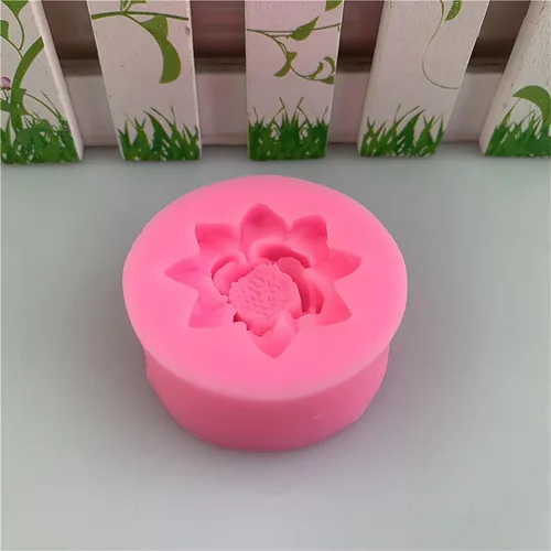 Miniatura 3 de Molde de silicona con forma de flor de loto para hacer dulces de fondant, moldes de chocolate, postres de piruleta, cubitos de hielo, goma, jabón