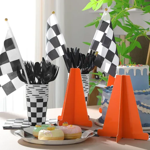 Miniatura 4 de Affrolling Las decoraciones de fiesta de autos de carreras incluyen 6 conos de tráfico naranjas y 12 banderas a cuadros, mini conos de cartón blanco