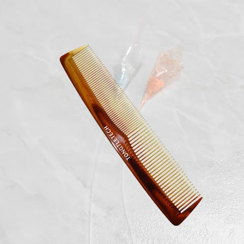 Miniatura 5 de Peine de peluquería profesional Master Barber y Salon Antiestático Resistente al Calor Peine Fuerte y Duradero, Dientes Medianos y Finos en Ámbar