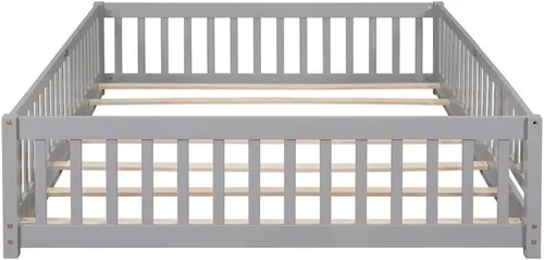 Miniatura 6 de Cama de suelo tamaño Queen, marco de cama Montessori de madera maciza con barandillas en forma de valla, puerta pequeña y listones de madera