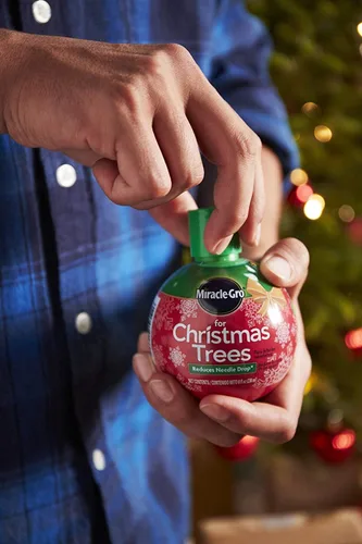 Miniatura 8 de Miracle-Gro Para árboles de Navidad, alimentos vegetales, hidrata árboles y mantiene los árboles de Navidad verdes durante toda la temporada