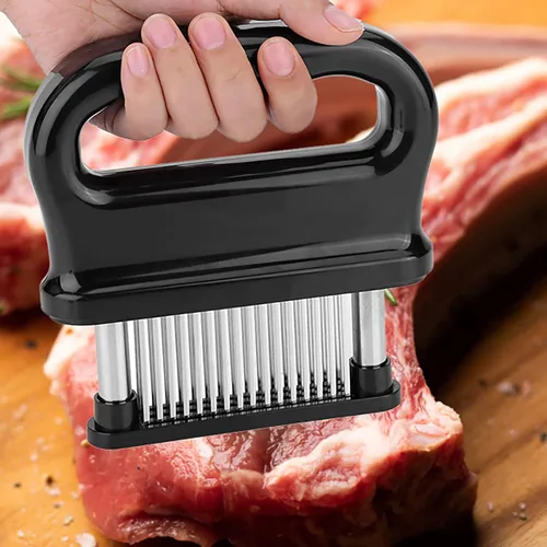 Herramienta ablandadora de carne con 48 hojas de aguja ultra afiladas de acero inoxidable para ablandar carne, carne de res con cepillo de limpieza,