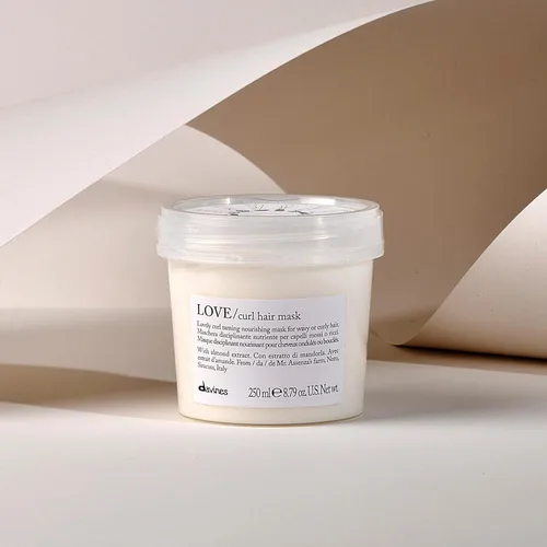 Miniatura 2 de Davines LOVE/Curl Hair Mask, Extra Nourishing & Conditioning Treatment for Wavy to Curly Hair - Deeply Hydrates & Restores Elasticity - Intense