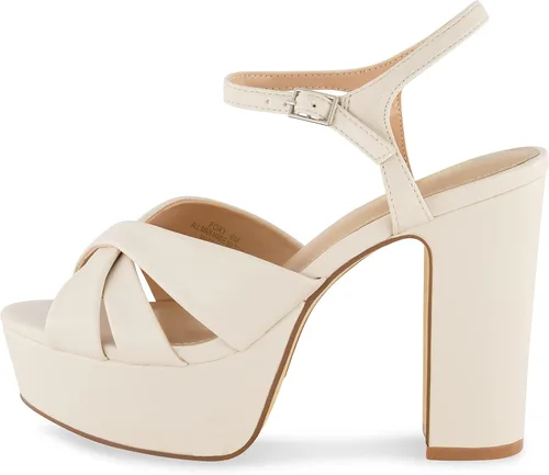 Miniatura 2 de CUSHIONAIRE Sandalia de vestir Foxy con plataforma para mujer + espuma viscoelástica y anchos disponibles