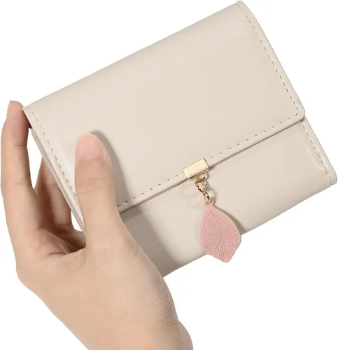 Miniatura 61 de UTO - Cartera pequeña RFID de piel sintética con dije de hoja, cierre de cremallera y tarjetero.