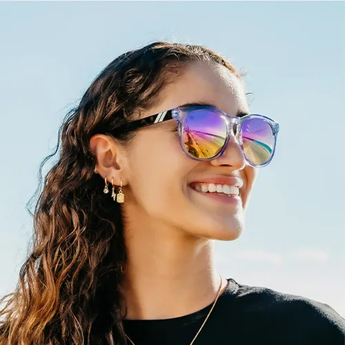 Miniatura 29 de Blenders Eyewear Serie H - Gafas de sol polarizadas - Ojo de gato redondo, bisagra con resorte - 100% protección UV - Para mujer