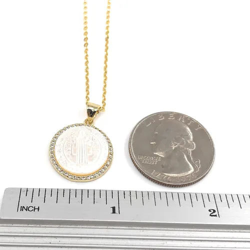 Miniatura 6 de Hermosa cadena de madreperla Medalla San Benito chapado en oro de 18 quilates de 17 pulgadas