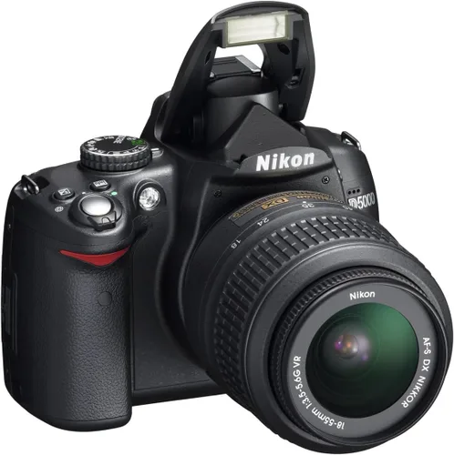Miniatura 11 de Nikon D5000 cámara réflex digital 12.3MP DX con lente de 18-55mm f/3.5-5.6G VR y LCD de ángulo variable de 2.7 pulgadas