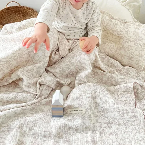 Miniatura 16 de BuLuTu Manta de 4 capas para niños pequeños, 100% algodón muselina, mantas de cama para niños, niñas, niños, con bonito patrón de flores de hibisco