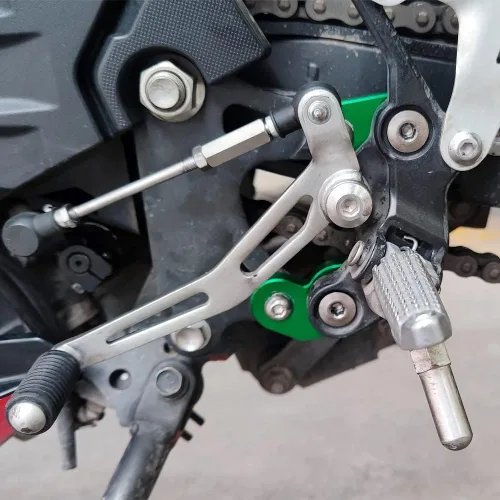 Miniatura 5 de Estriberas para motocicleta Reposapiés trasero ajustable trasero (hacia arriba 0.984 in, atrás 0.512 in) (para vehículo Kawasaki) Z500; NINJA500