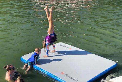 Miniatura 7 de Alfombrilla flotante inflable para lagos y piscinas, plataforma inflable, plataforma inflable, muelle de natación portátil de tamaño familiar
