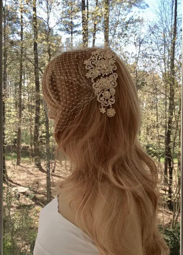 Miniatura 2 de Bride Wedding Birdcage Veil Short White Lace Bridal Veil with Comb