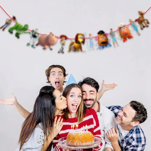 Miniatura 8 de Guirnalda decorativa de juguete para fiesta de cumpleaños, pancarta colgante inspirada en dibujos animados con tema de vaquero y héroe espacial