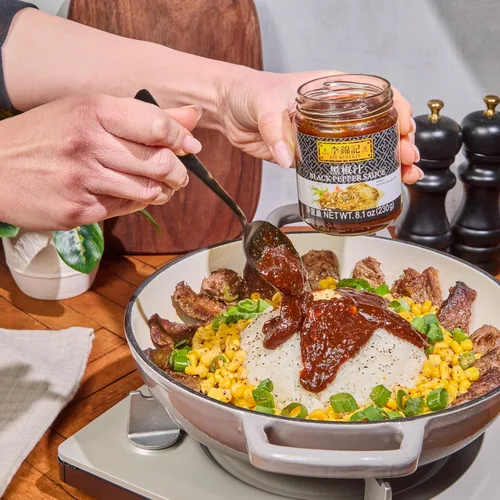 Miniatura 4 de Lee Kum Kee Salsa de pimienta negra (8.1 oz - 1 paquete), salsa lista para usar, perfecta para freír, platos al vapor, salsas, adobos, fideos