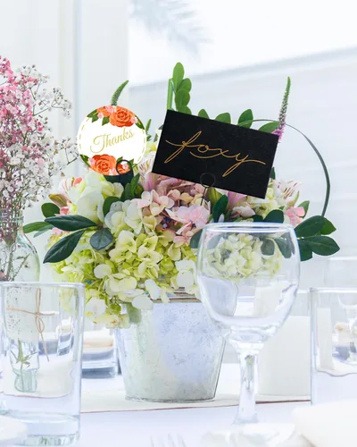 Miniatura 5 de Avsty 30 tarjeteros florales con púas de alambre para bodas, soporte de clip de fotos de metal, soporte para números de nombre de mesa, soporte