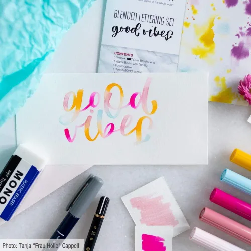 Miniatura 3 de Tombow El juego de letras mezcladas incluye 5 bolígrafos ABT, 1 lápiz mono, 1 borrador mono, 1 fuenosuke, 1 cepillo de agua, paleta de mezcla y guía