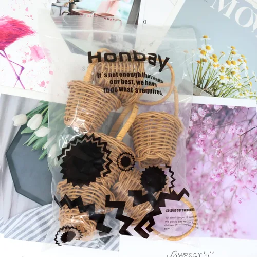 Miniatura 5 de Honbay 6 cestas tejidas en miniatura con asas, cesta pequeña de regalo de caramelos, mini cesta de flores para bodas, fiestas, manualidades