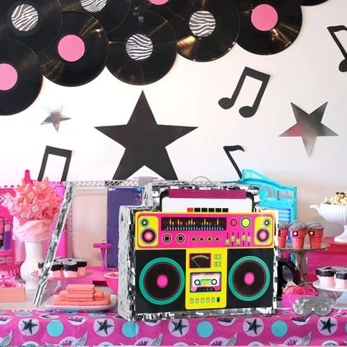 Miniatura 3 de Boombox Piñata con palo con los ojos vendados de los años 80, hip hop, juego de piñata mexicana para fiesta de regreso a los 80, regalos de radio