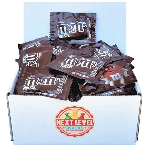 Miniatura 6 de M&M's - Paquetes de chocolate con leche de tamaño divertido (paquete de 60) (aproximadamente 2.2 libras)