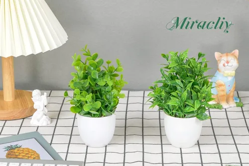 Miniatura 7 de Miracliy Paquete de 6 mini plantas falsas de eucalipto artificiales para el hogar, oficina, granja, baño, decoración de estantes para interiores