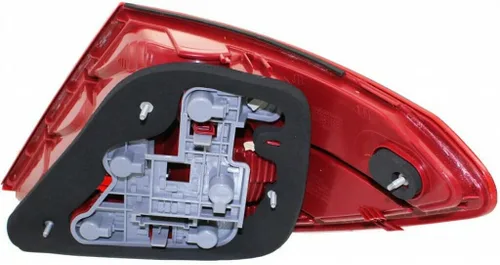 Miniatura 2 de KarParts360 Para Mercedes-Benz C300/C350 2008 2009 2010 2011 Luz trasera lateral del conductor W204 2049068302 MB2800129