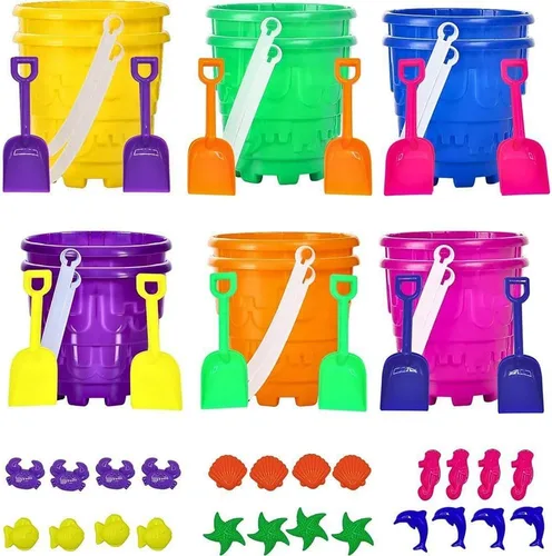 4E's Novelty 12 juegos de juguetes de playa, incluye 12 cubos de arena, 12 palas, 24 moldes de arena para niños, cubos de playa pequeños de 5.75