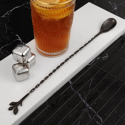 Miniatura 3 de AnSaw Cuchara de cóctel negra de acero inoxidable de 12 pulgadas con mango de hojas, perfecta para mezclar y poner en capas bebidas en tazas altas