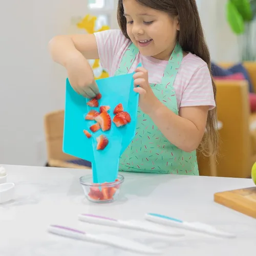 Miniatura 6 de TOVLA JR. Juego Premium de Cuchillos y Tabla de Cortar Seguros para Niños Montessori – Herramientas Reales de Cocina para Niños Pequeños y Jóvenes