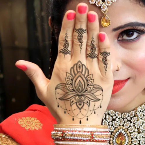 Miniatura 6 de 10 hojas de calcomanías temporales de henna de henna 5P negro + 5P marrón, calcomanías de tatuaje para mujeres, calcomanías de arte corporal para 5