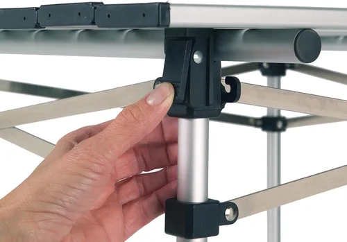 Miniatura 4 de Mesa plegable al aire libre Coleman, mesa de camping de aluminio resistente con diseño de unión por presión, con capacidad para 4 personas y bolsa