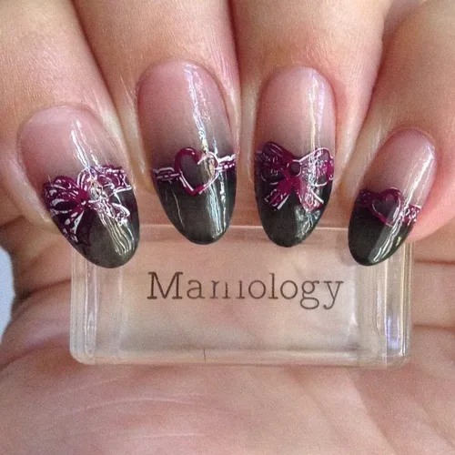 Miniatura 3 de Maniology Sweet & Sultry Nail Stamping Plate Diseño de arte de uñas bordado y encaje, diseño de manicura atrevido y sexy, patrones de encaje DIY